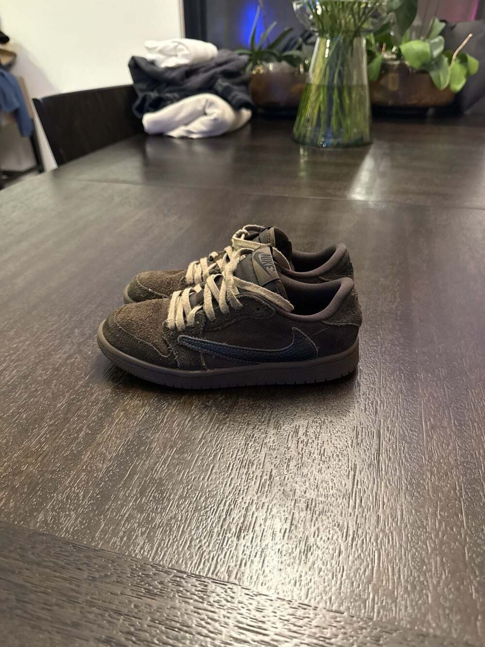Jordan Air Jordan 1 Low OG Velvet Brown/Dark Mocha Travis Scott size 1.5 Y